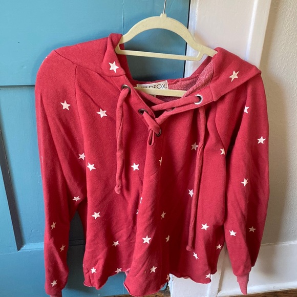 WILDFOX red star hoodie size small - Picture 1 of 3